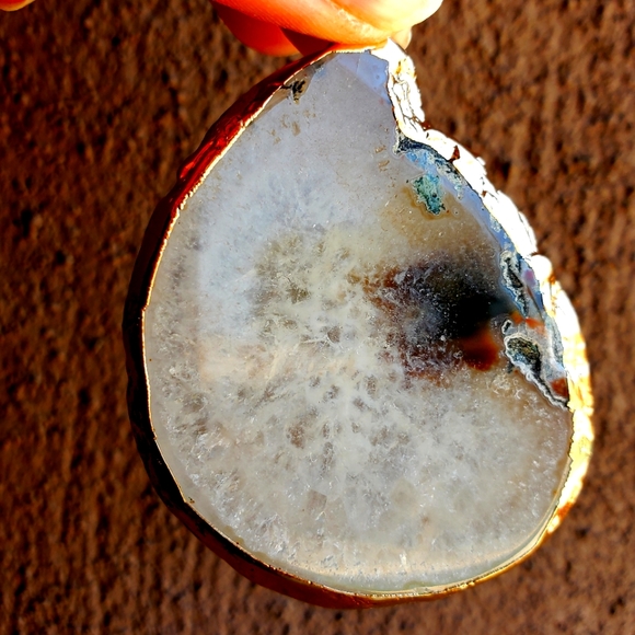 New Gray Agate Geode Druzy Slice Freeform Pendant. - Picture 1 of 8